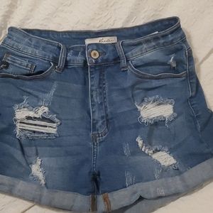 KanCan Distressed Denim Shorts Size 9/28